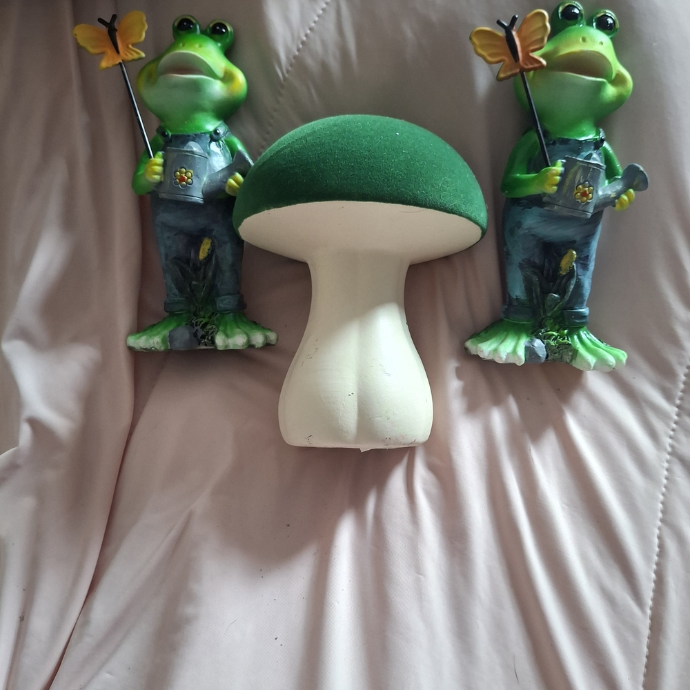 Green and White Mushroom Decor